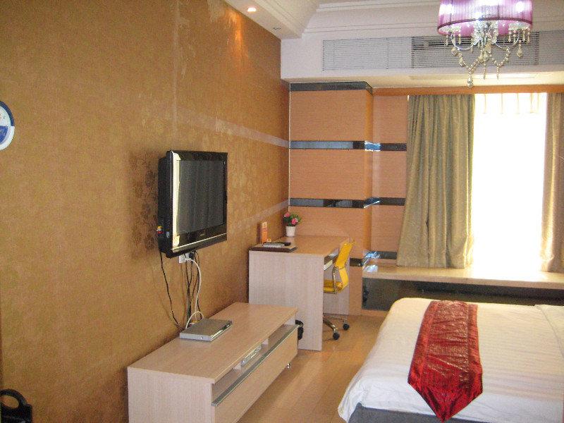 She & He Service Apartment Huifeng Гуанчжоу Экстерьер фото