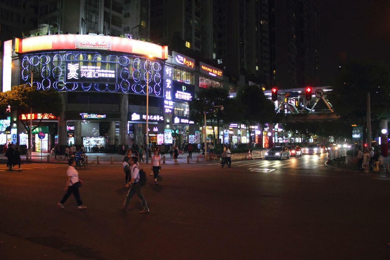 She & He Service Apartment Huifeng Гуанчжоу Экстерьер фото